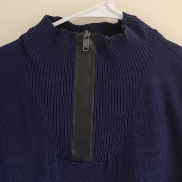 Alfani Mens 1/4 Zip Sweater Dark Blue Size Large - Picture 2 of 4